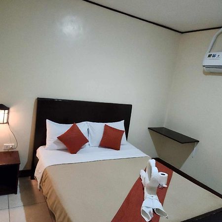 Elegance Guesthouse Pasay Bagian luar foto