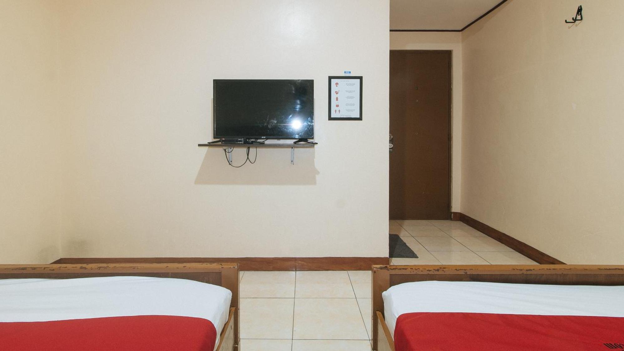 Elegance Guesthouse Pasay Bagian luar foto