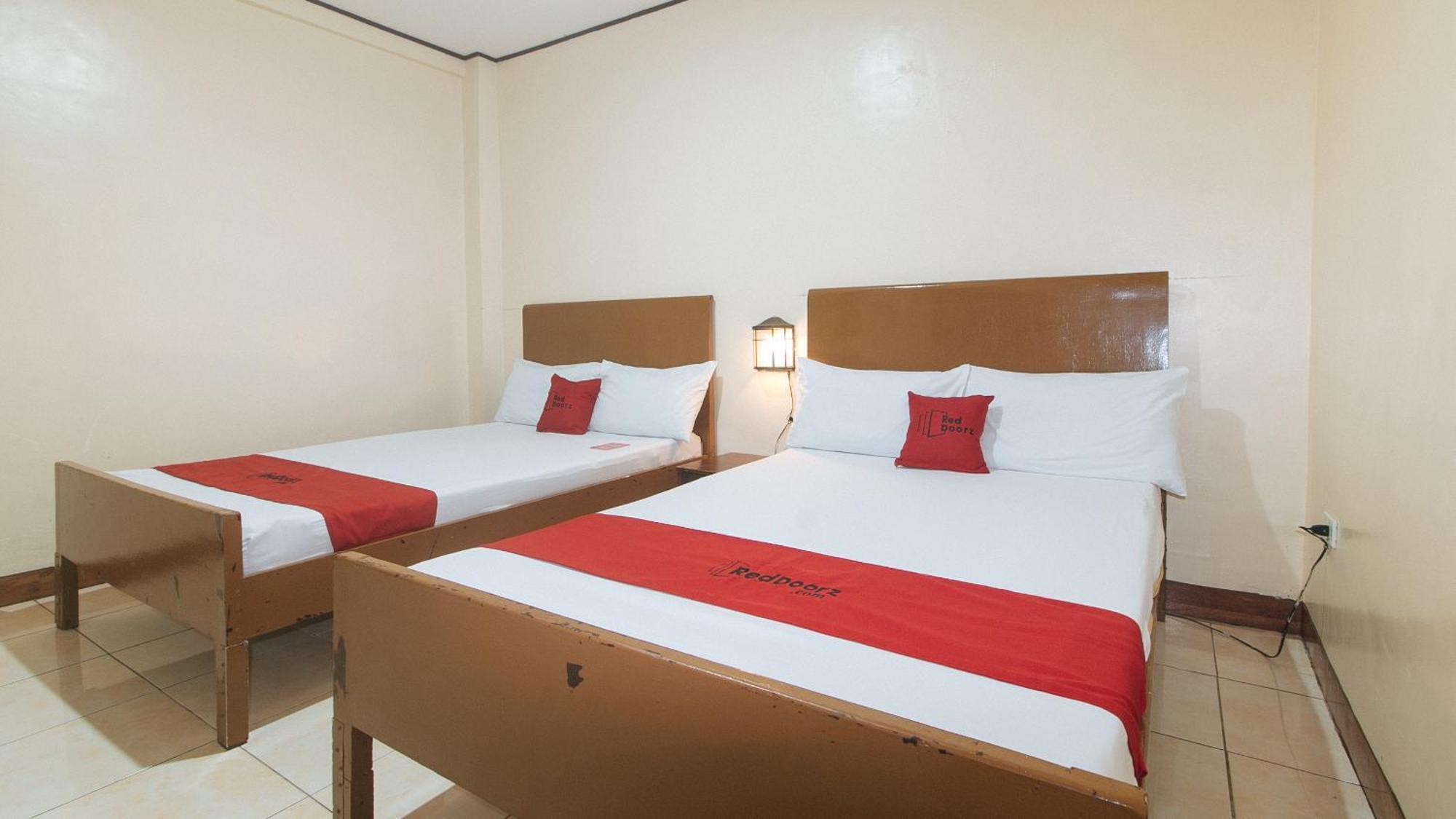 Elegance Guesthouse Pasay Bagian luar foto