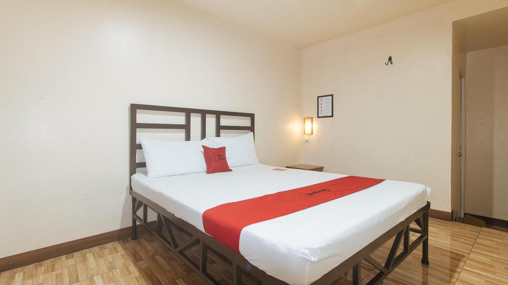 Elegance Guesthouse Pasay Bagian luar foto