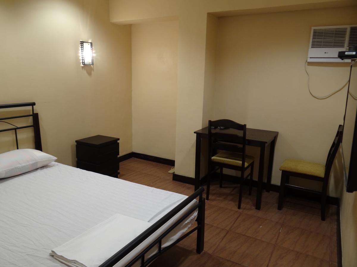 Elegance Guesthouse Pasay Bagian luar foto