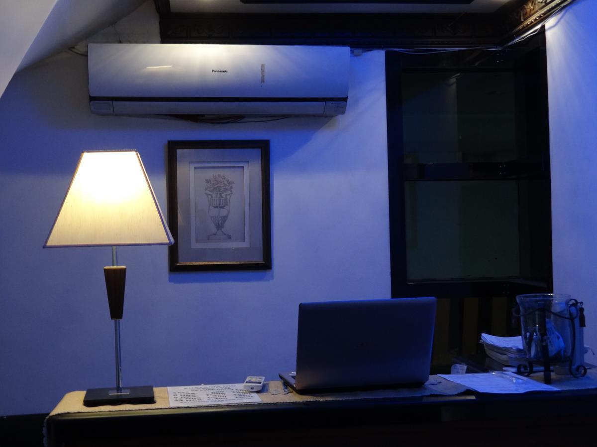 Elegance Guesthouse Pasay Bagian luar foto